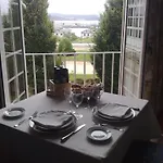 فندق De فيرول