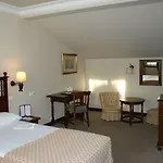 De