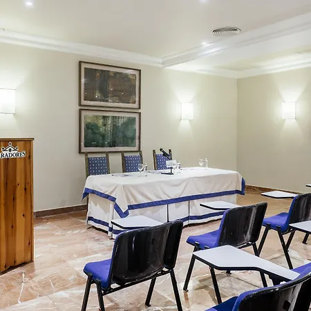 Hotel De 3*
